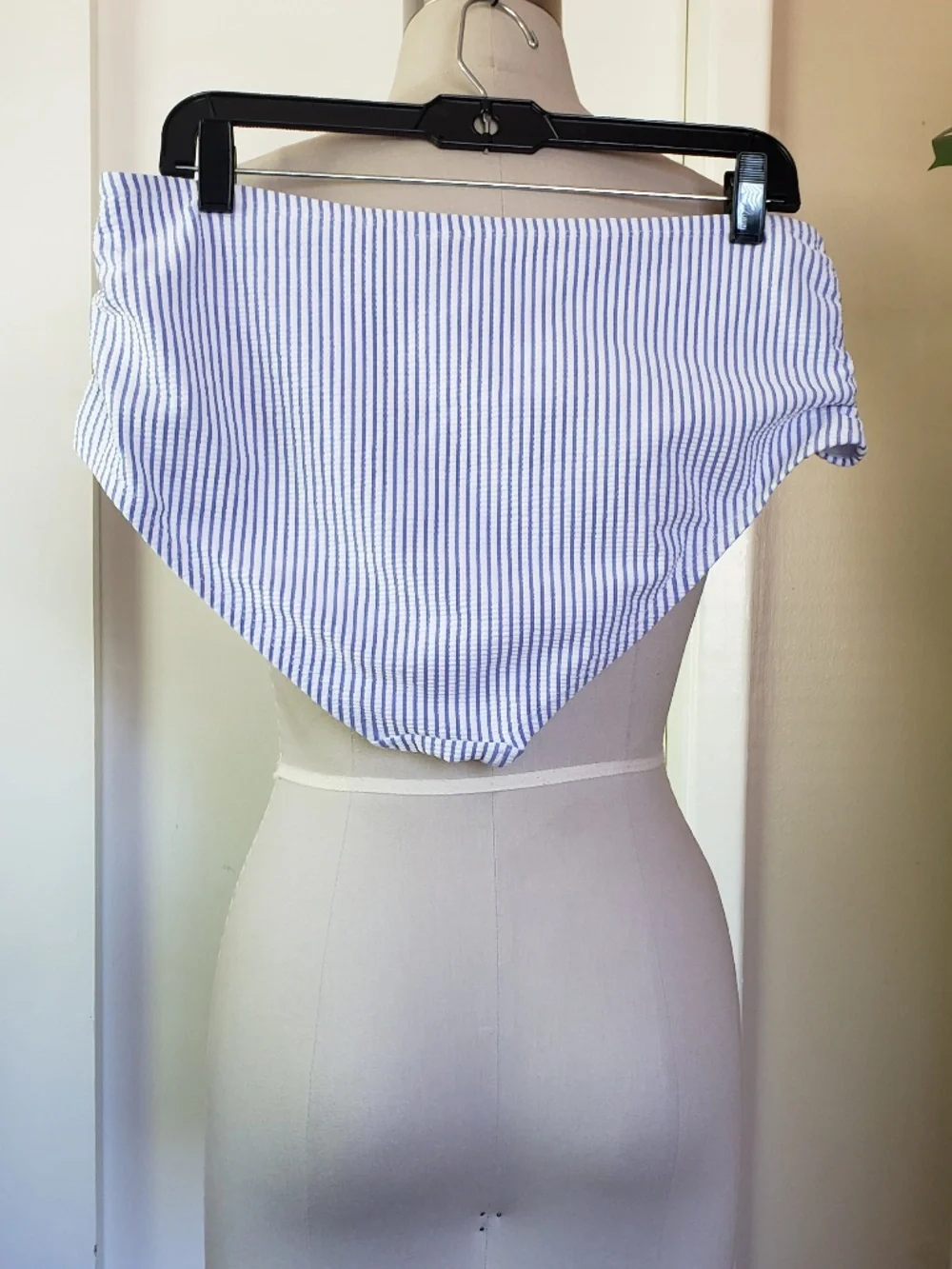 Ruffle Butts Seersucker Swimsuit Size Large NEW - Picture 8 of 13